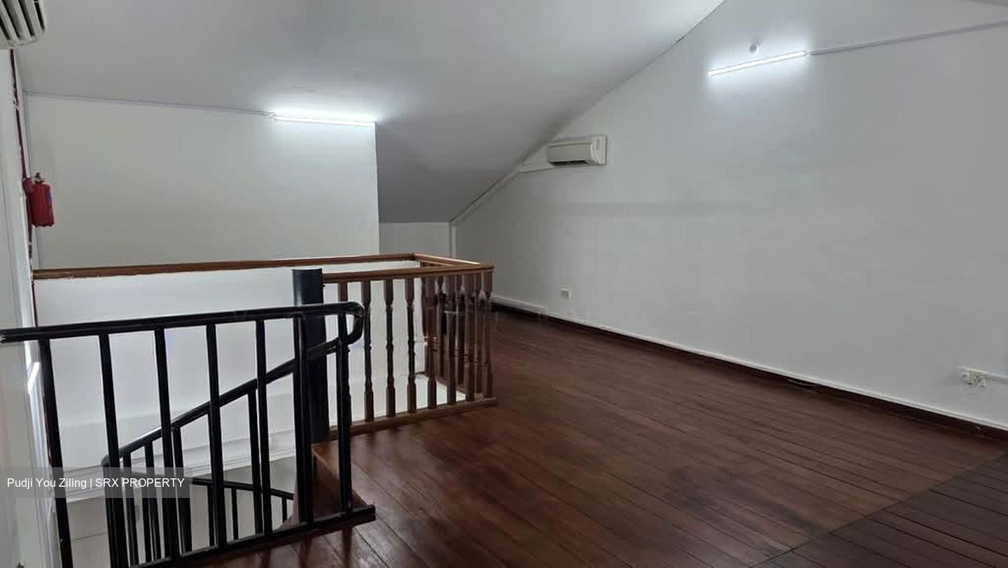 Trengganu Street (D1), Shop House #546307001